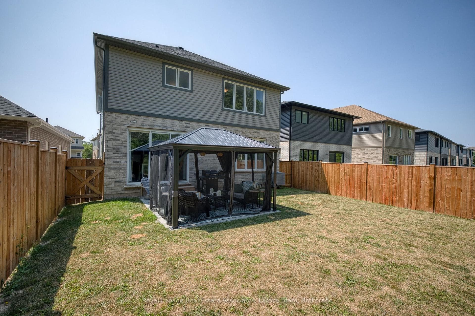 31 Willson Drive Unit Main and 2nd, photo 30