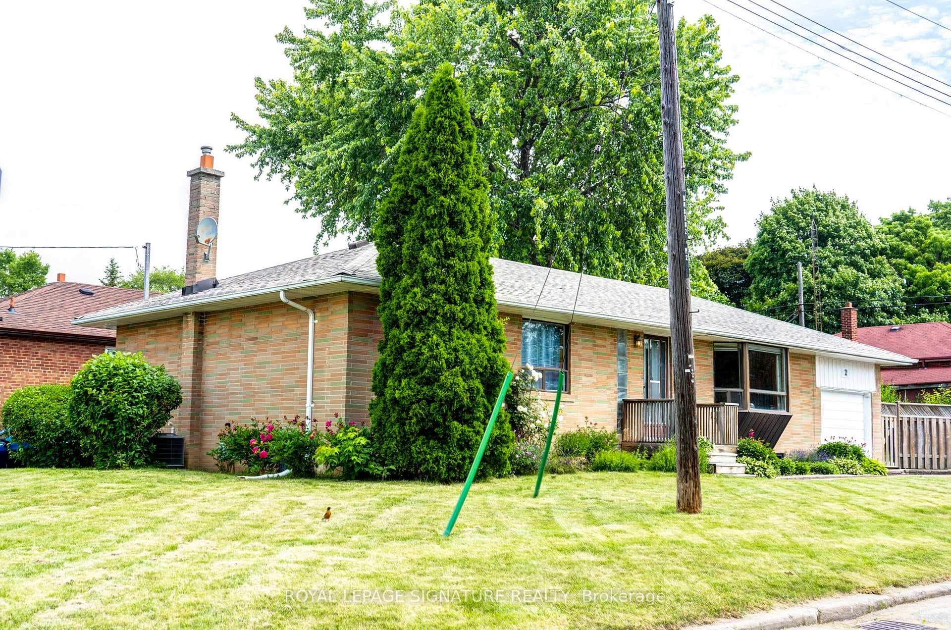 2 Mayflower Avenue photo 2