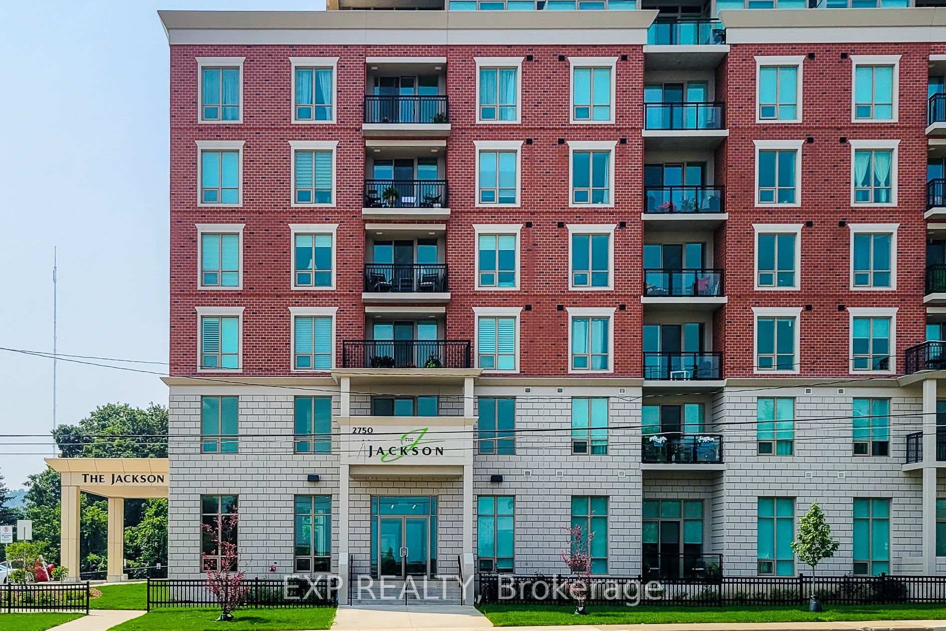 2750 King Street Unit 102 photo 2