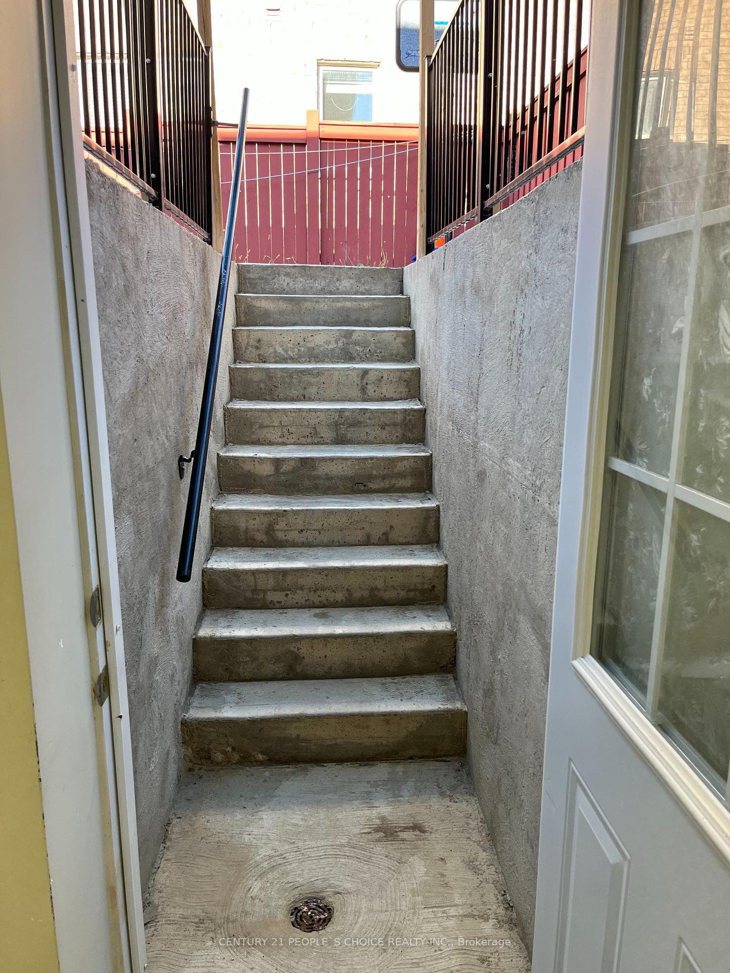 14 Bersan Terrace Unit Bsmt photo 4