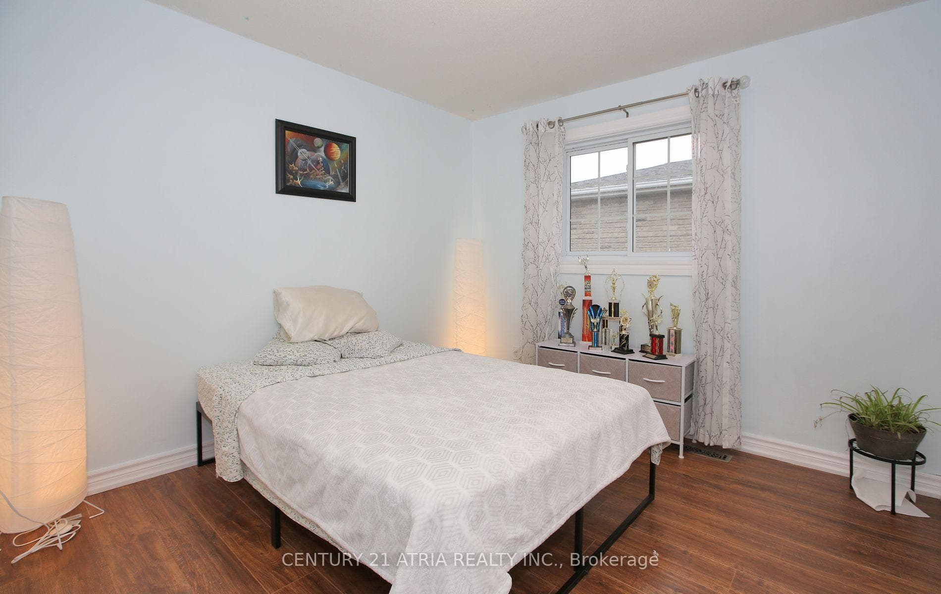 153 Stather Crescent photo 16