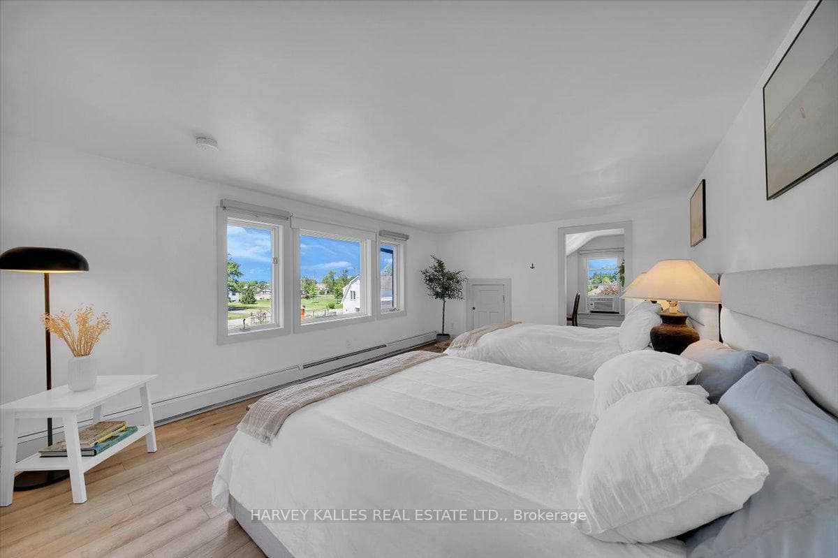 11833 Lakeshore Road photo 31
