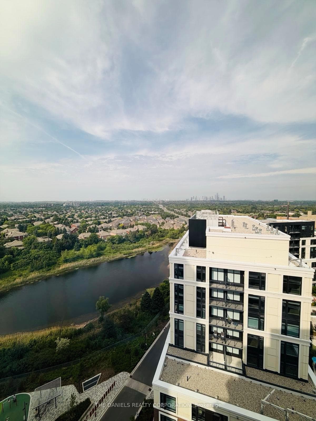2485 Eglinton Avenue Unit 1506 photo 19