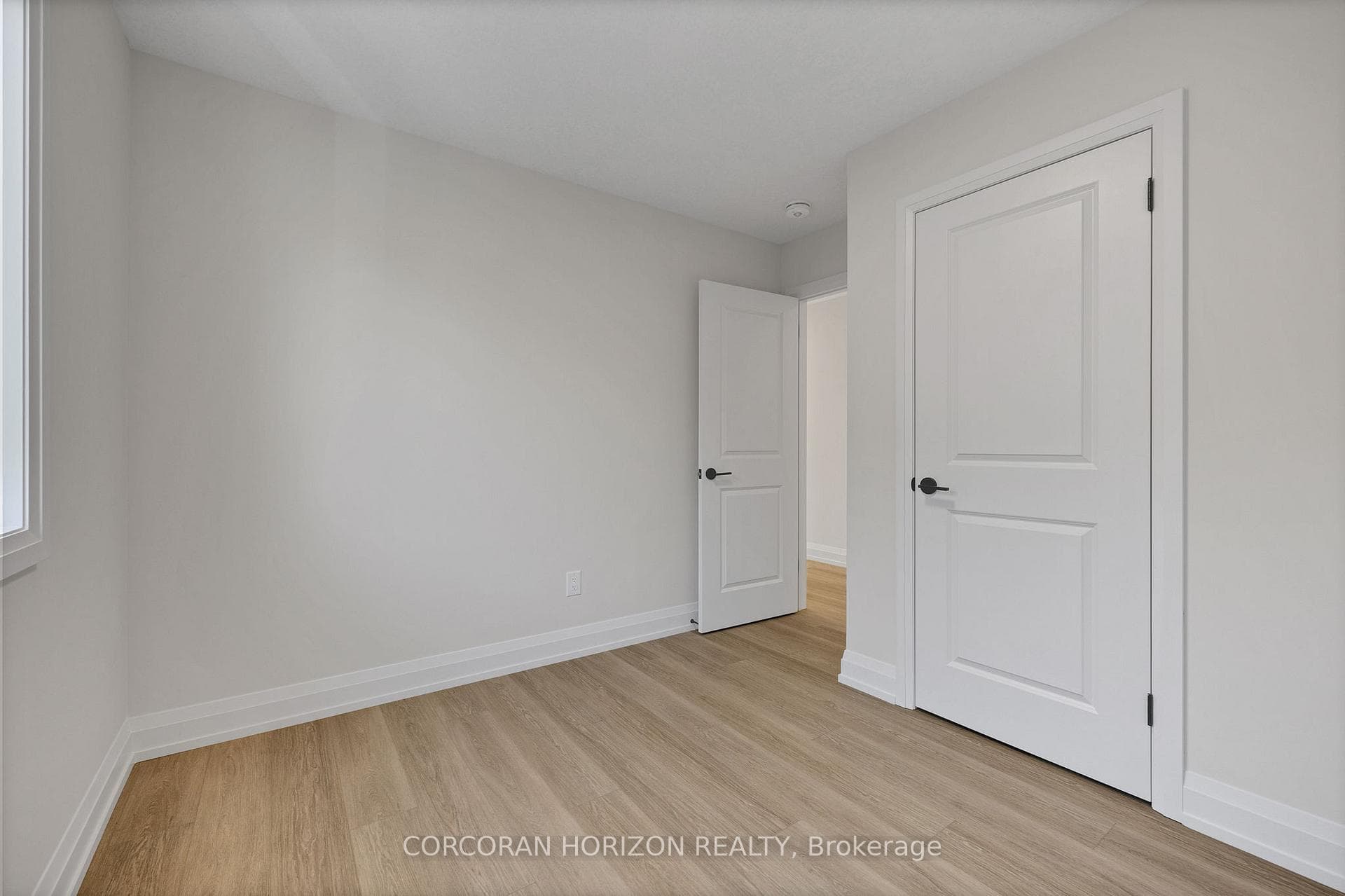 800 Myers Road Unit 202 photo 16