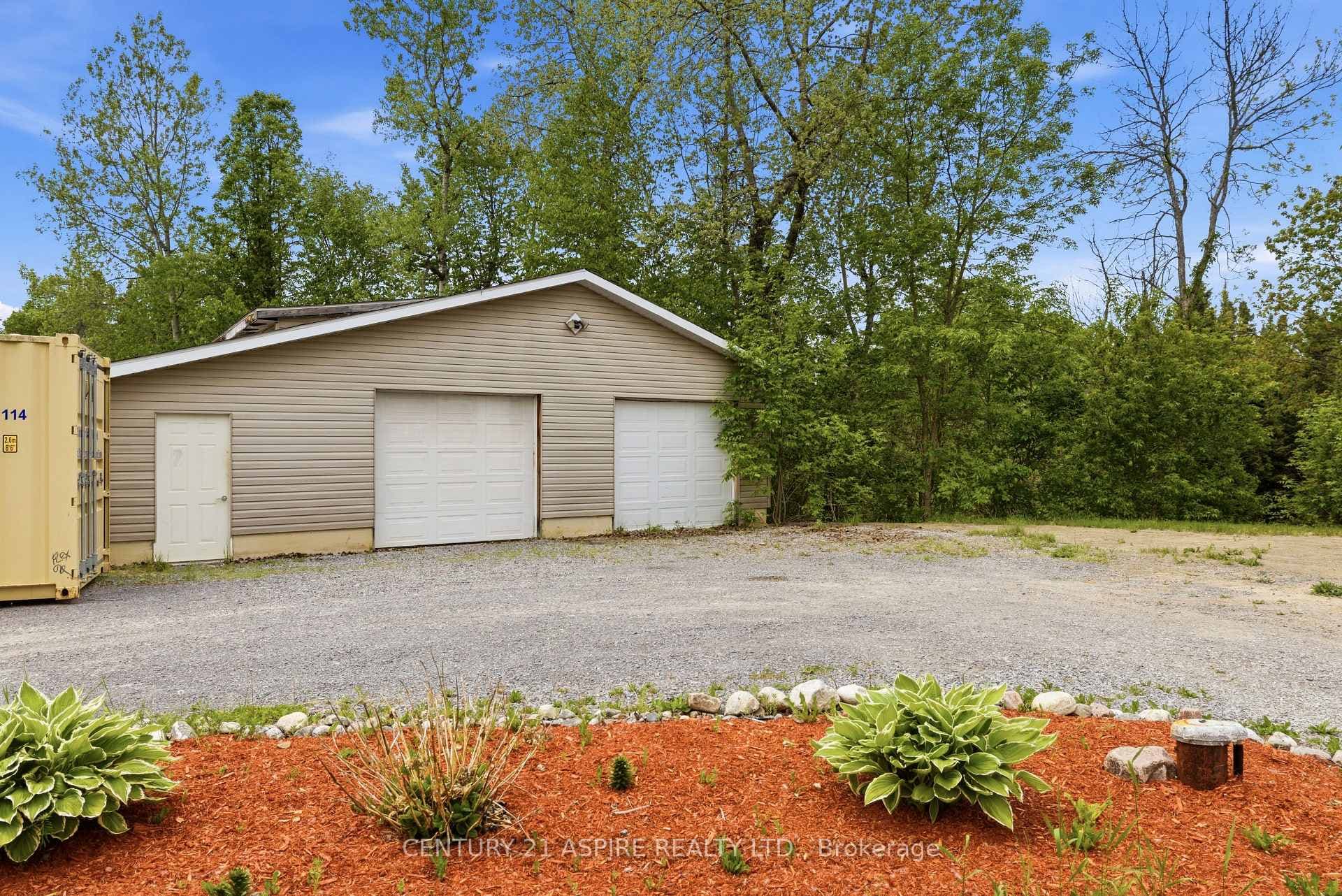 84 Sandy Beach Road photo 3