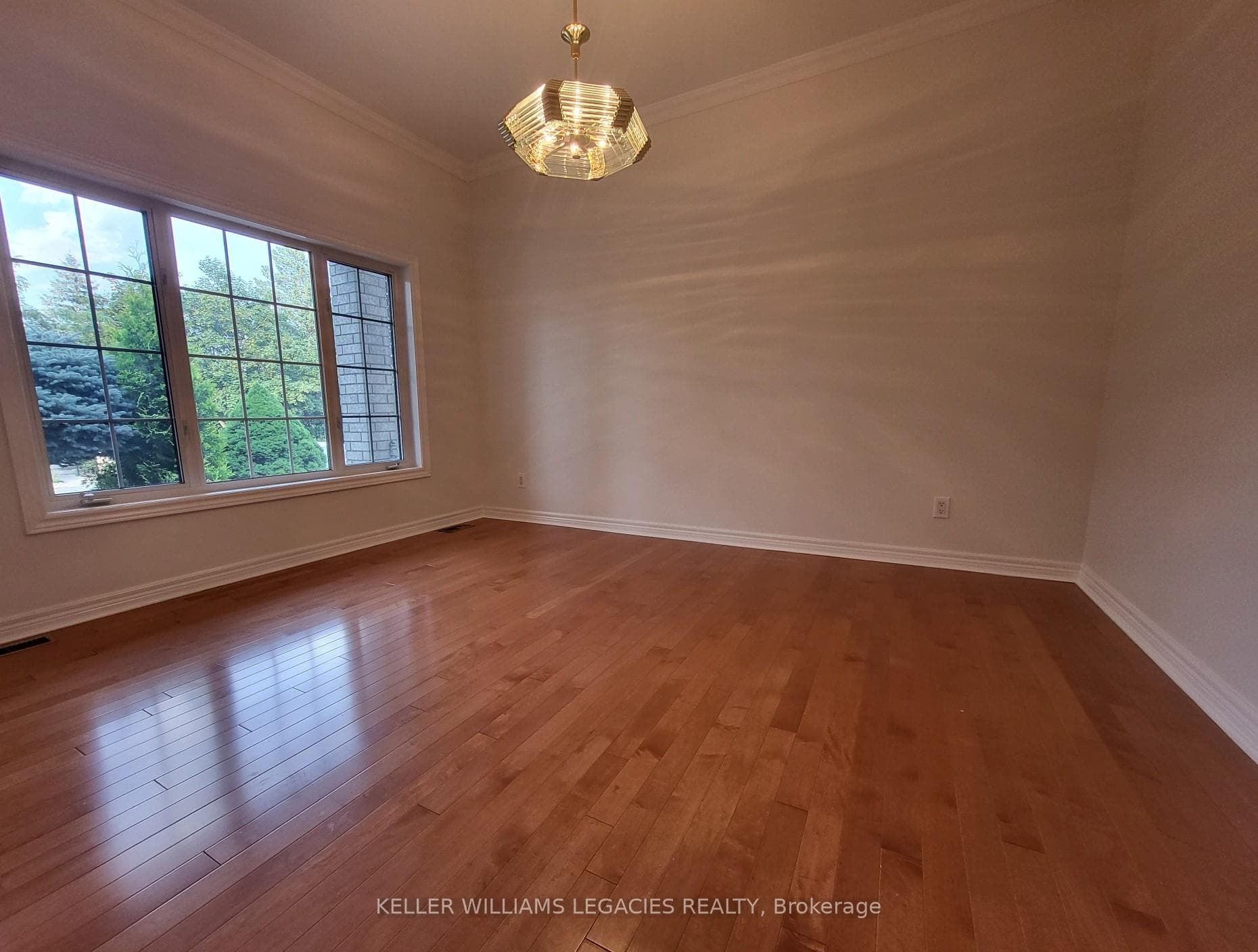 68 Humberwood Gate photo 2