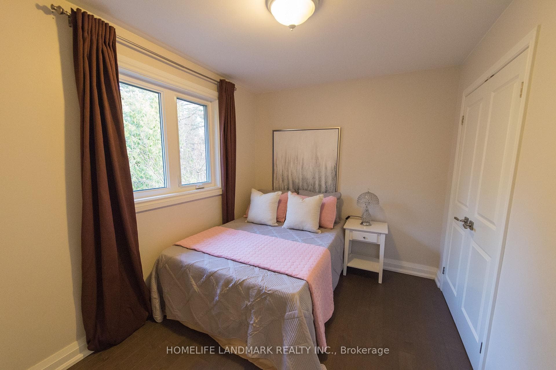 14 Lehar Crescent photo 14