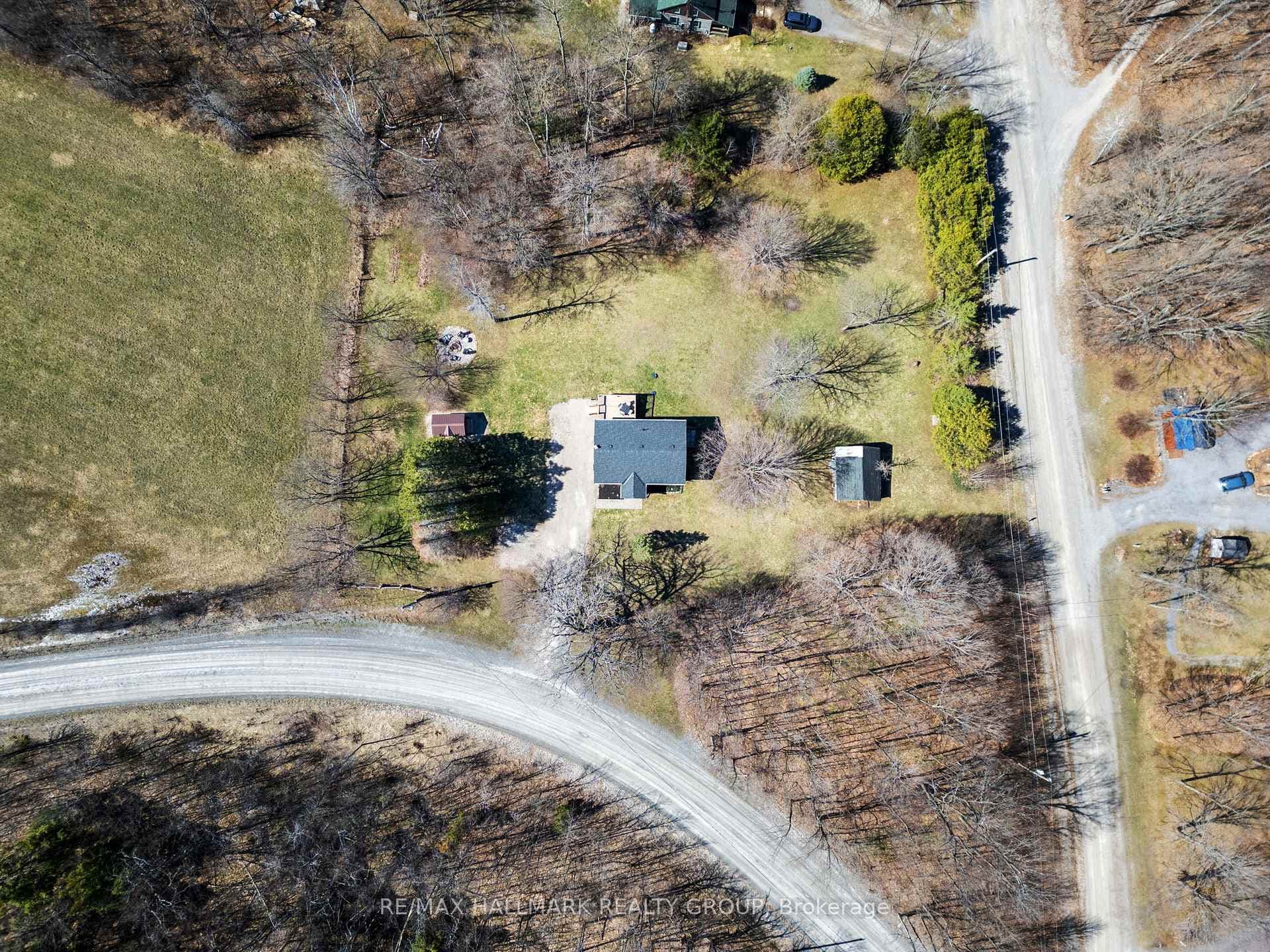 583 Gillies Corners Side Road photo 44