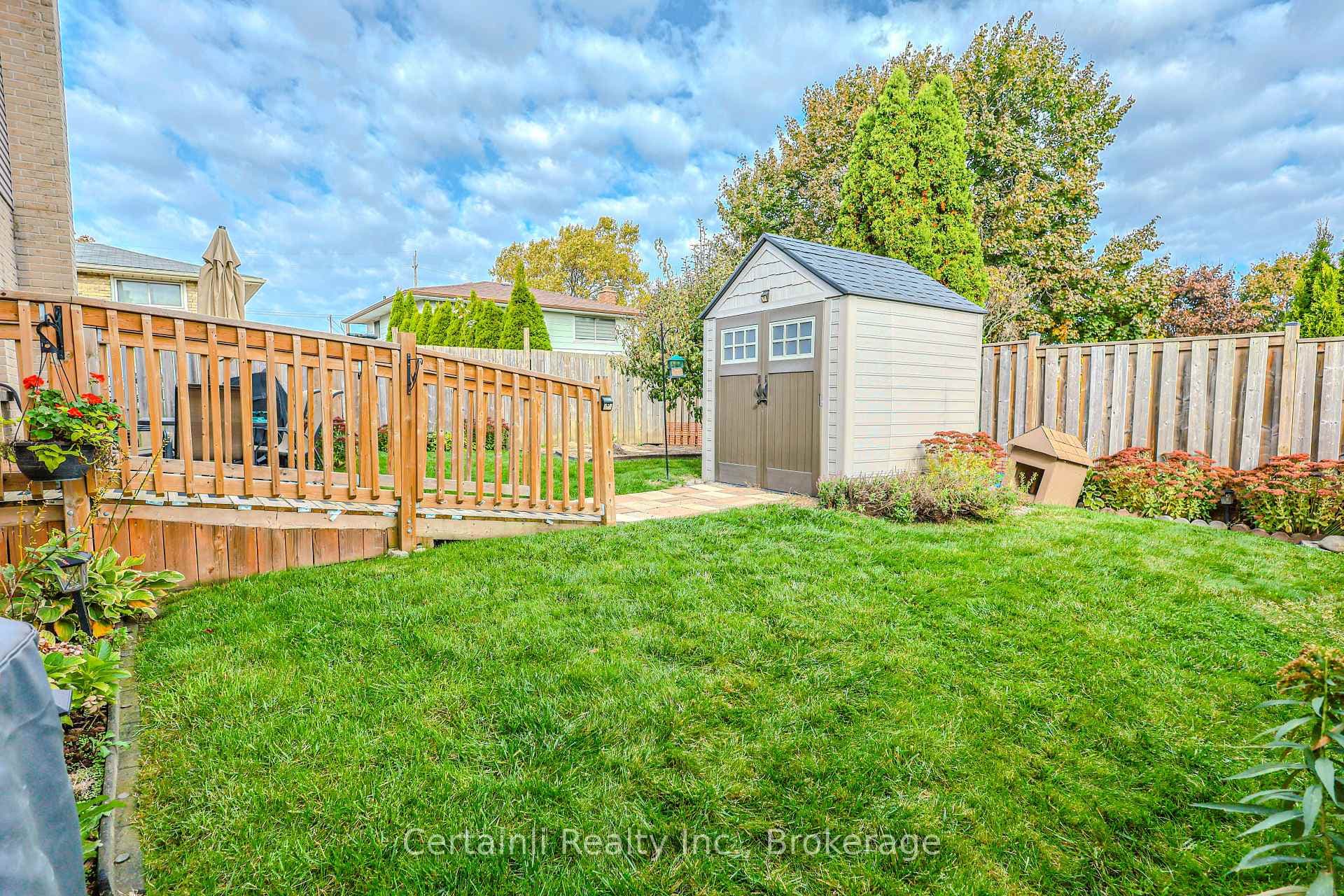 173 Templemead Drive photo 27