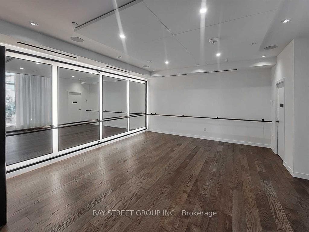 20 richardson Street Unit 2110 photo 20