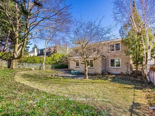8 Beveridge Drive photo 34