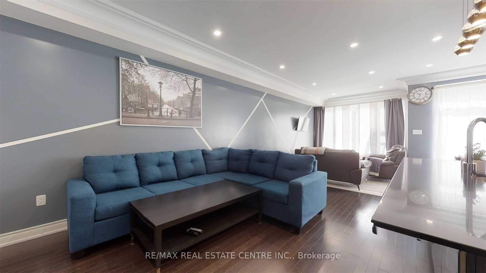 55 hubbell Road photo 3