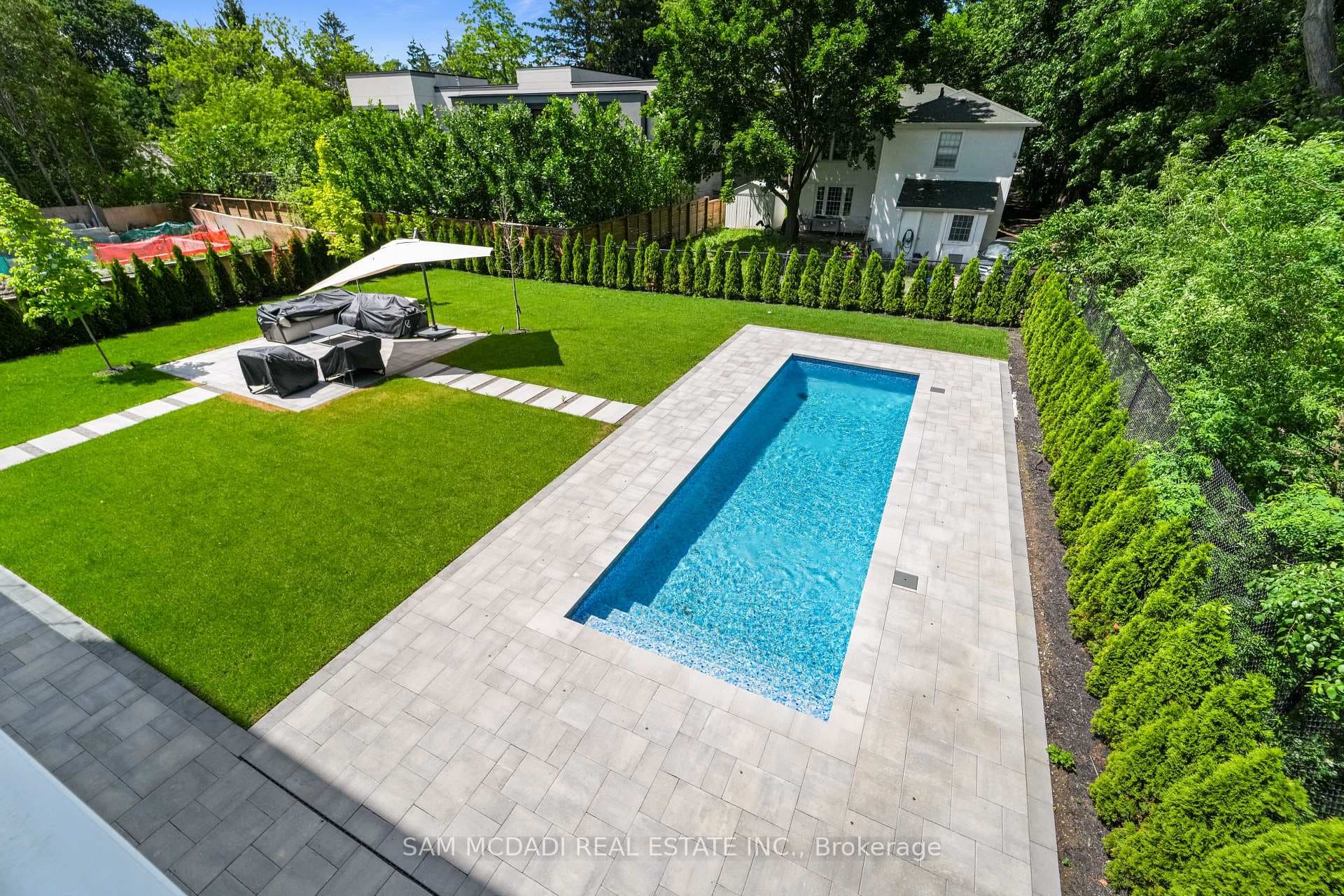 10 Peter Morse Way photo 14