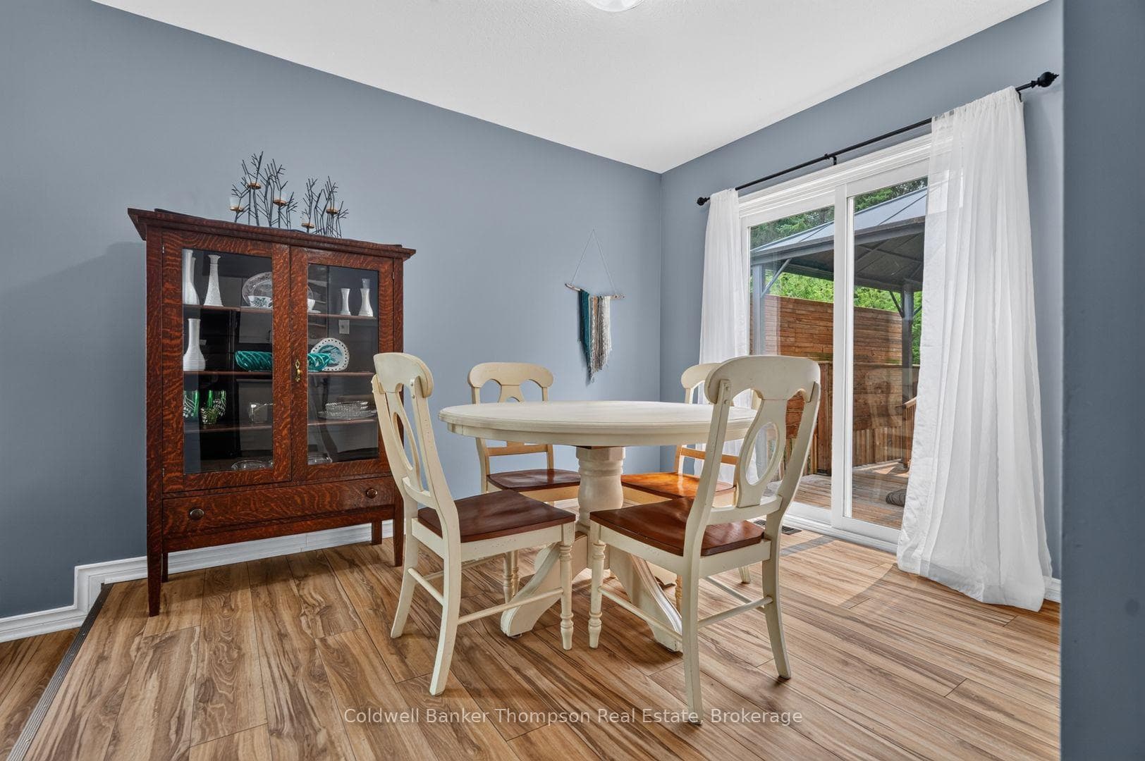 15 Sabrina Park Drive photo 10