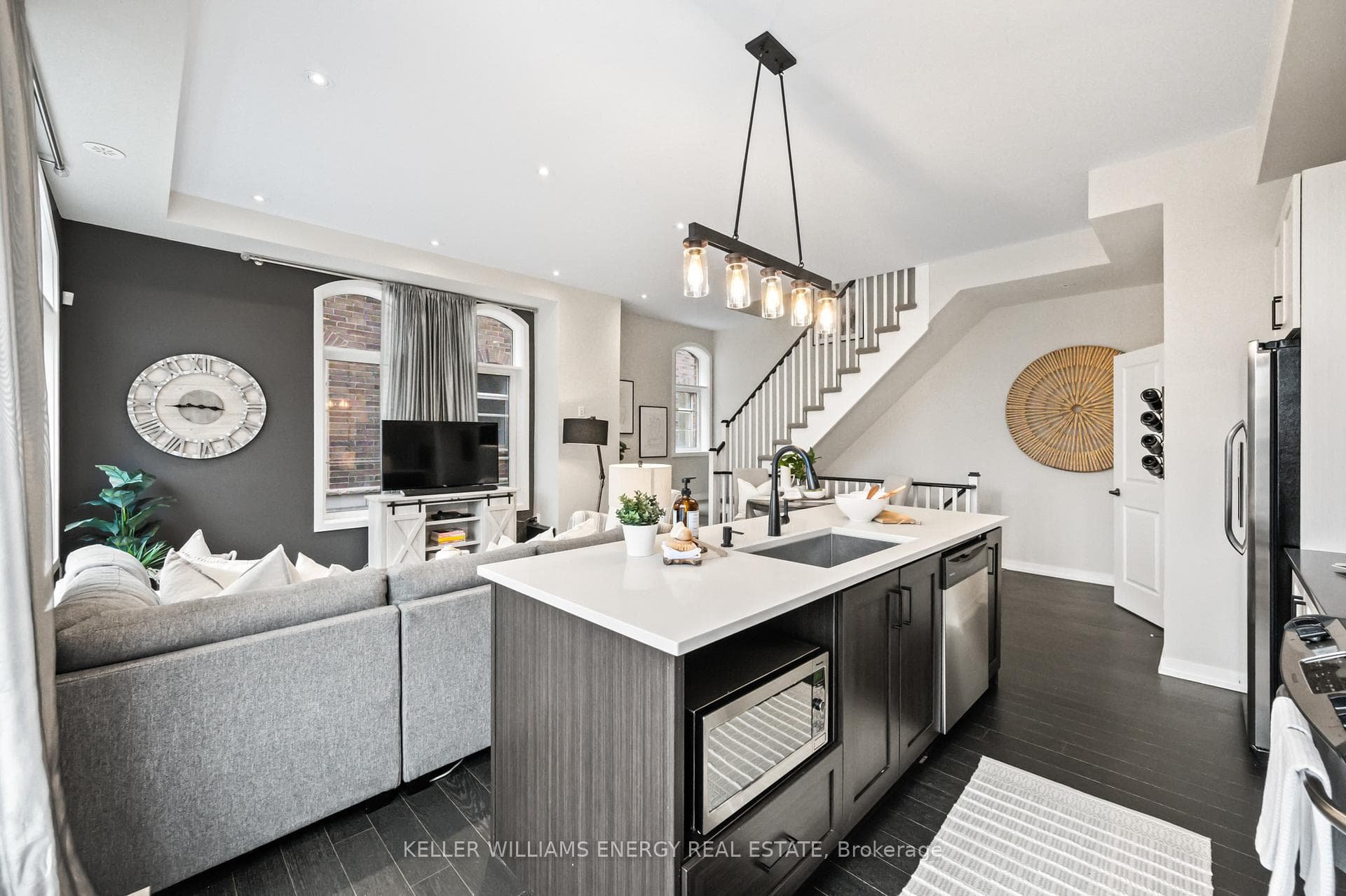 180 Glad Park Avenue photo 16