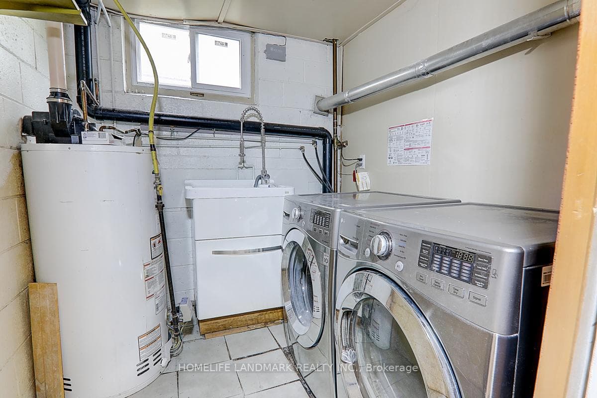 367 Cummer Avenue photo 18