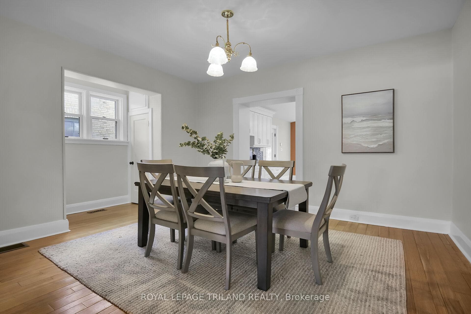 855 Maitland Street photo 10