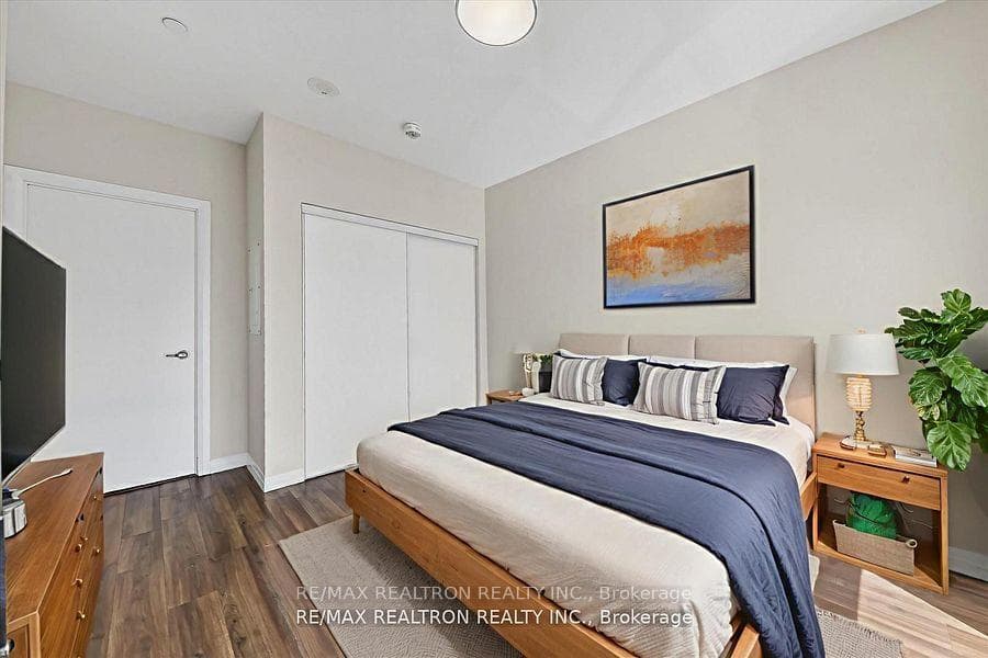 2152 Lawrence Avenue Unit PH08 photo 8