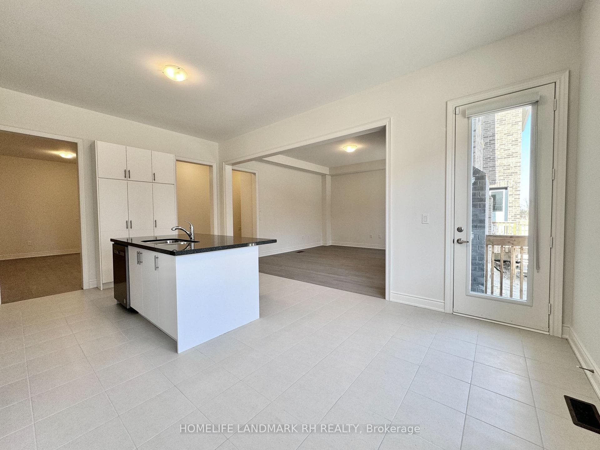 55 Prairie Rose Drive photo 13
