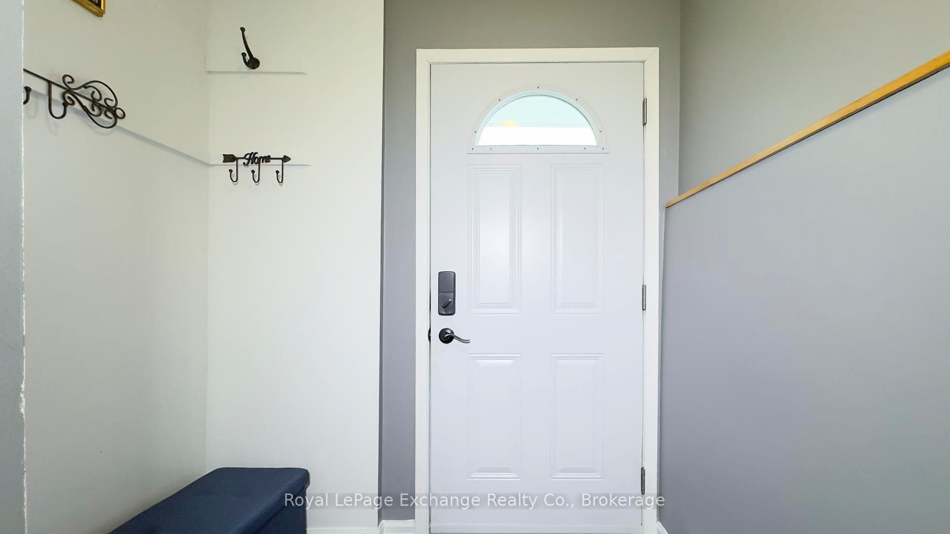 668 Hunter Street photo 7