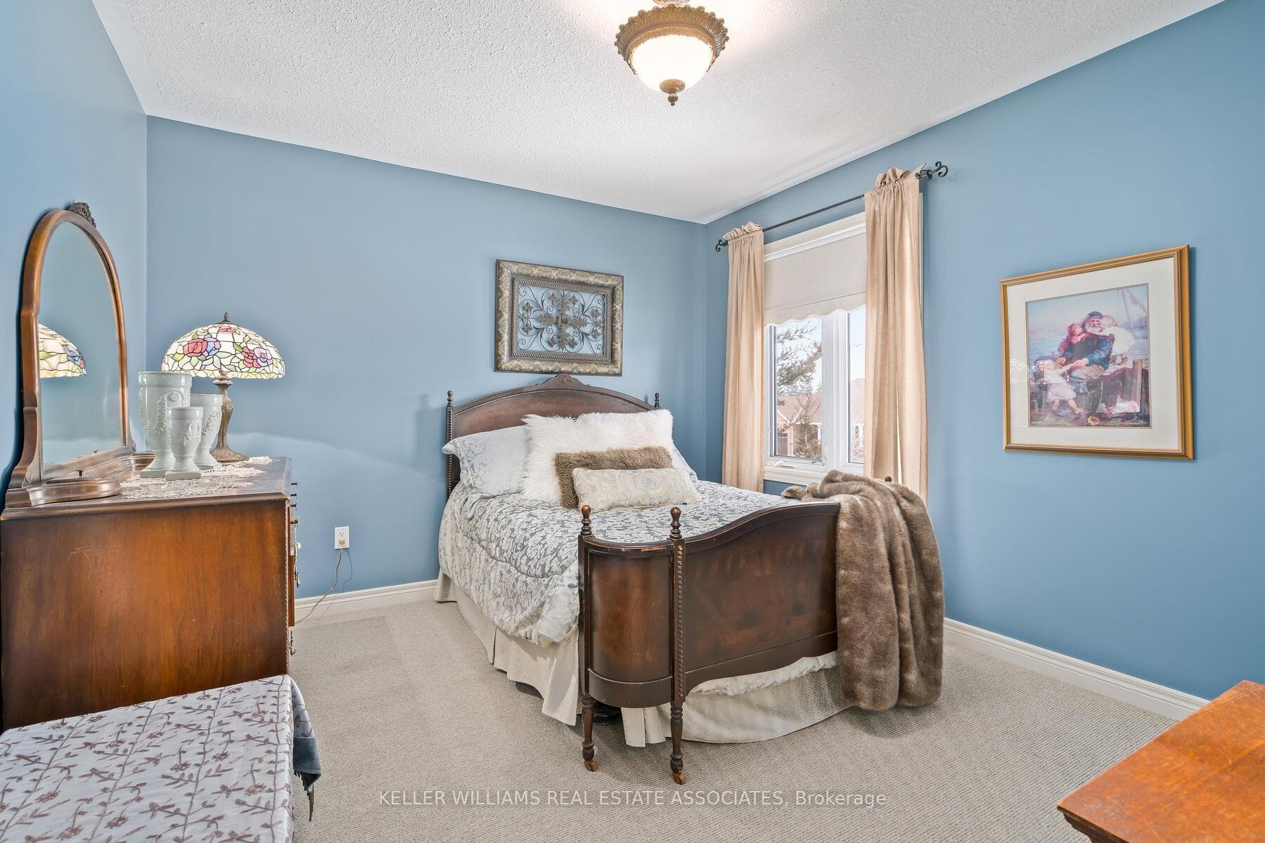 19 Elliott Drive photo 24