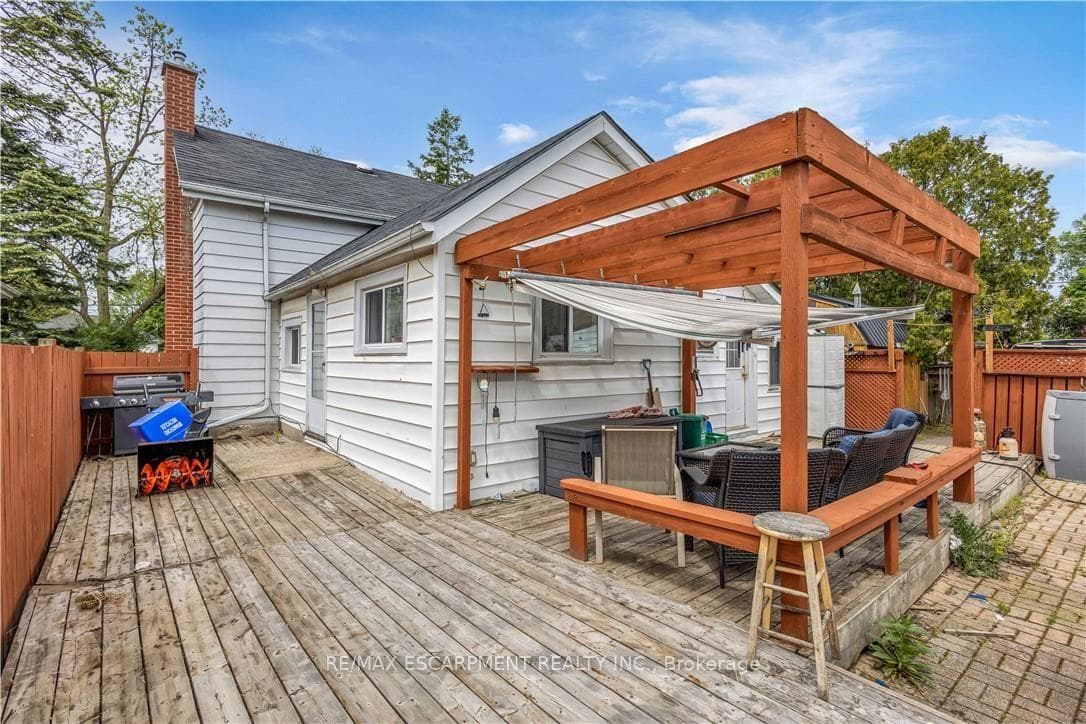 35 James Avenue photo 15