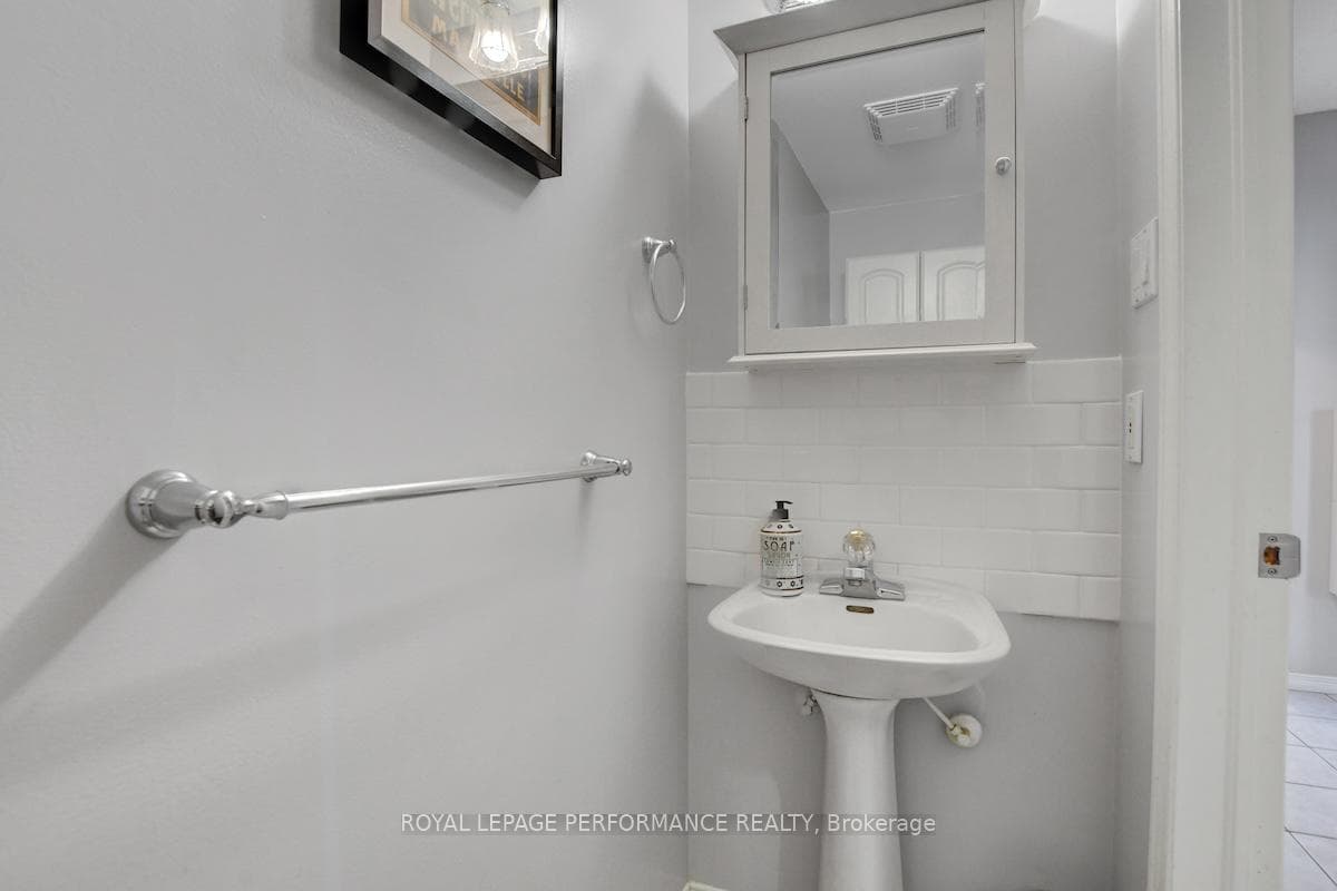 1 Columbus Avenue Unit 401D photo 17