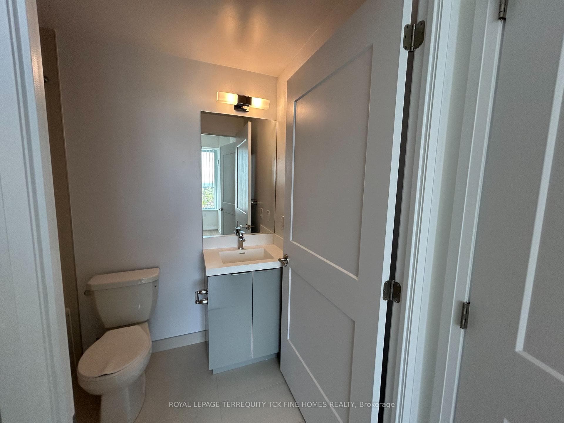 50 Dunfield Avenue Unit 3414 photo 10