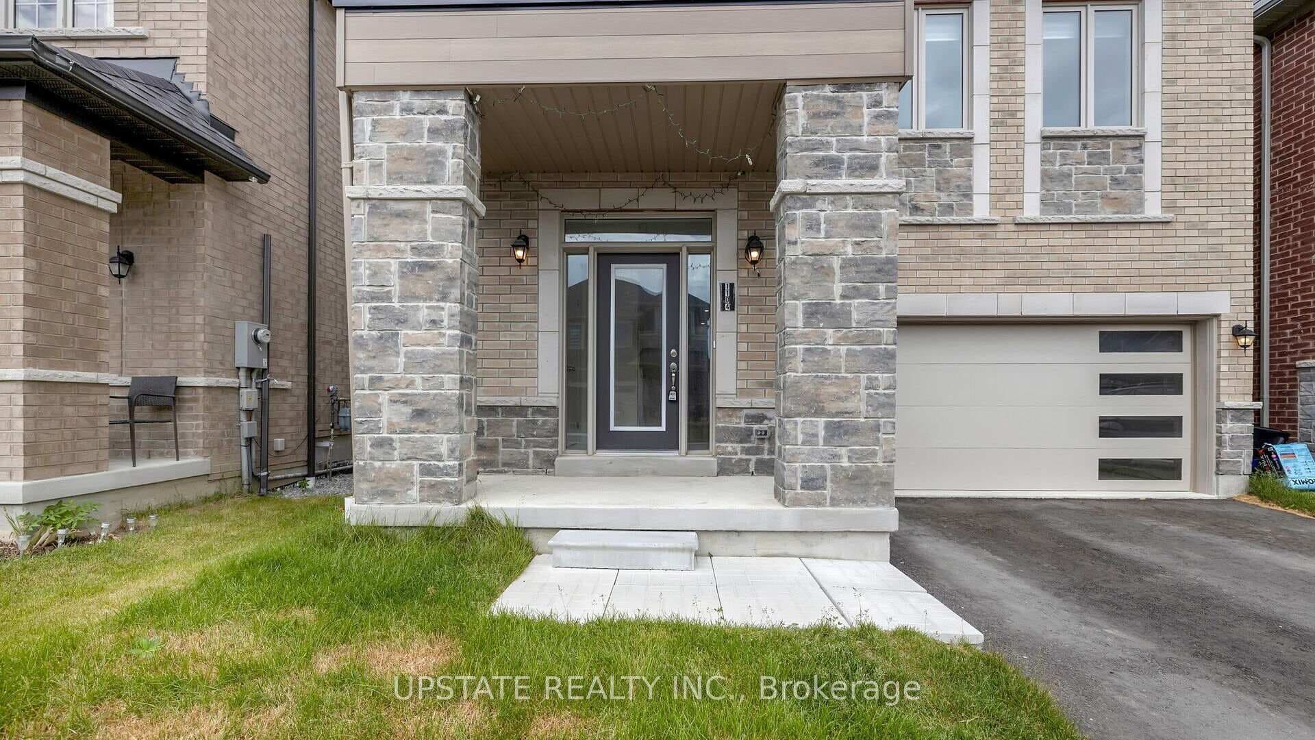 1104 Skyridge Boulevard photo 2