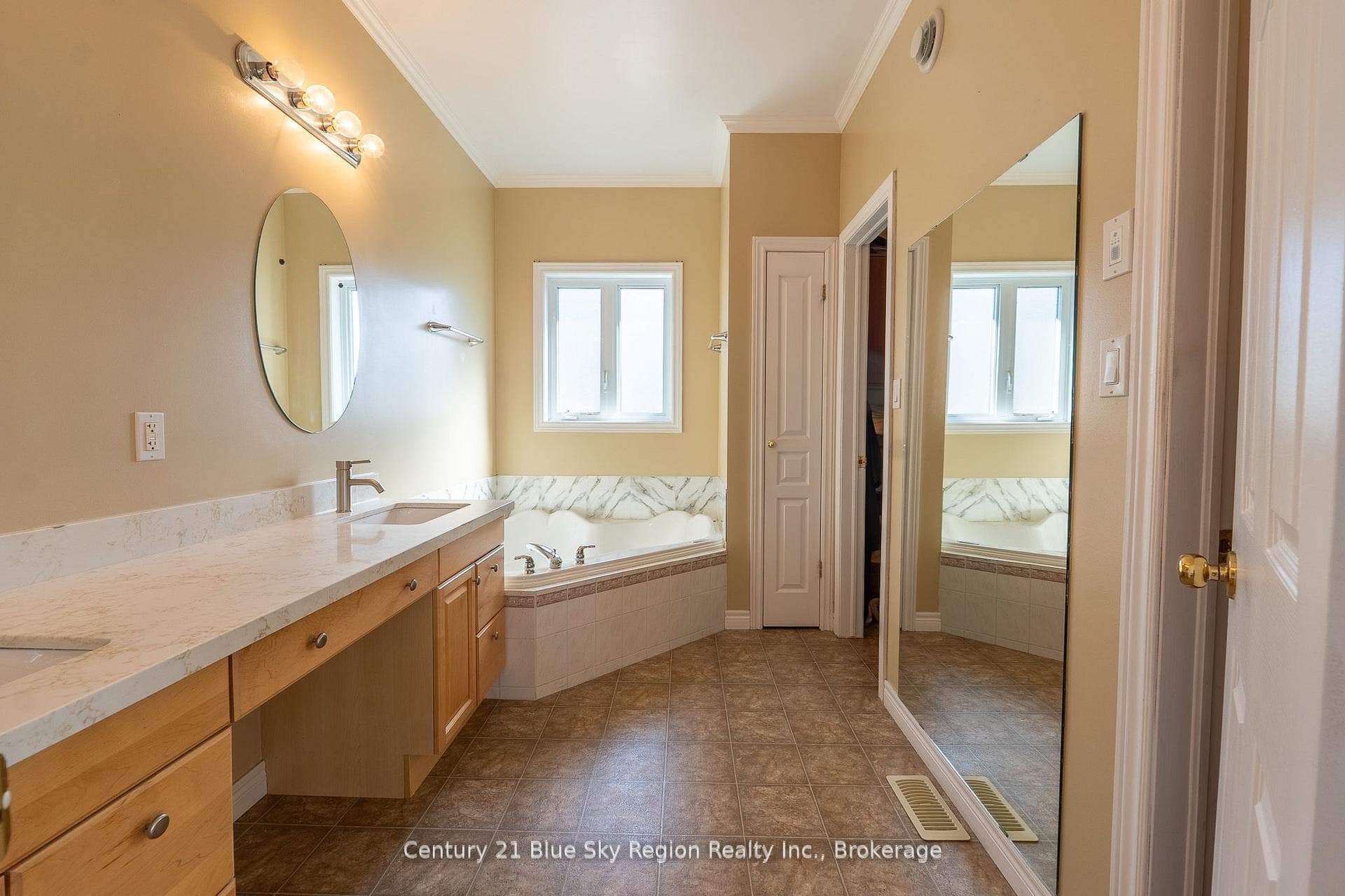 161 Golf Course Road photo 17