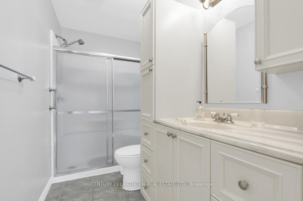 5 Richardson Lane Unit 7 photo 19
