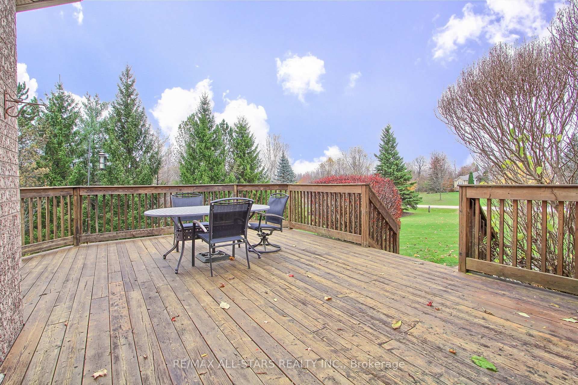 11045 Inglis Drive photo 34