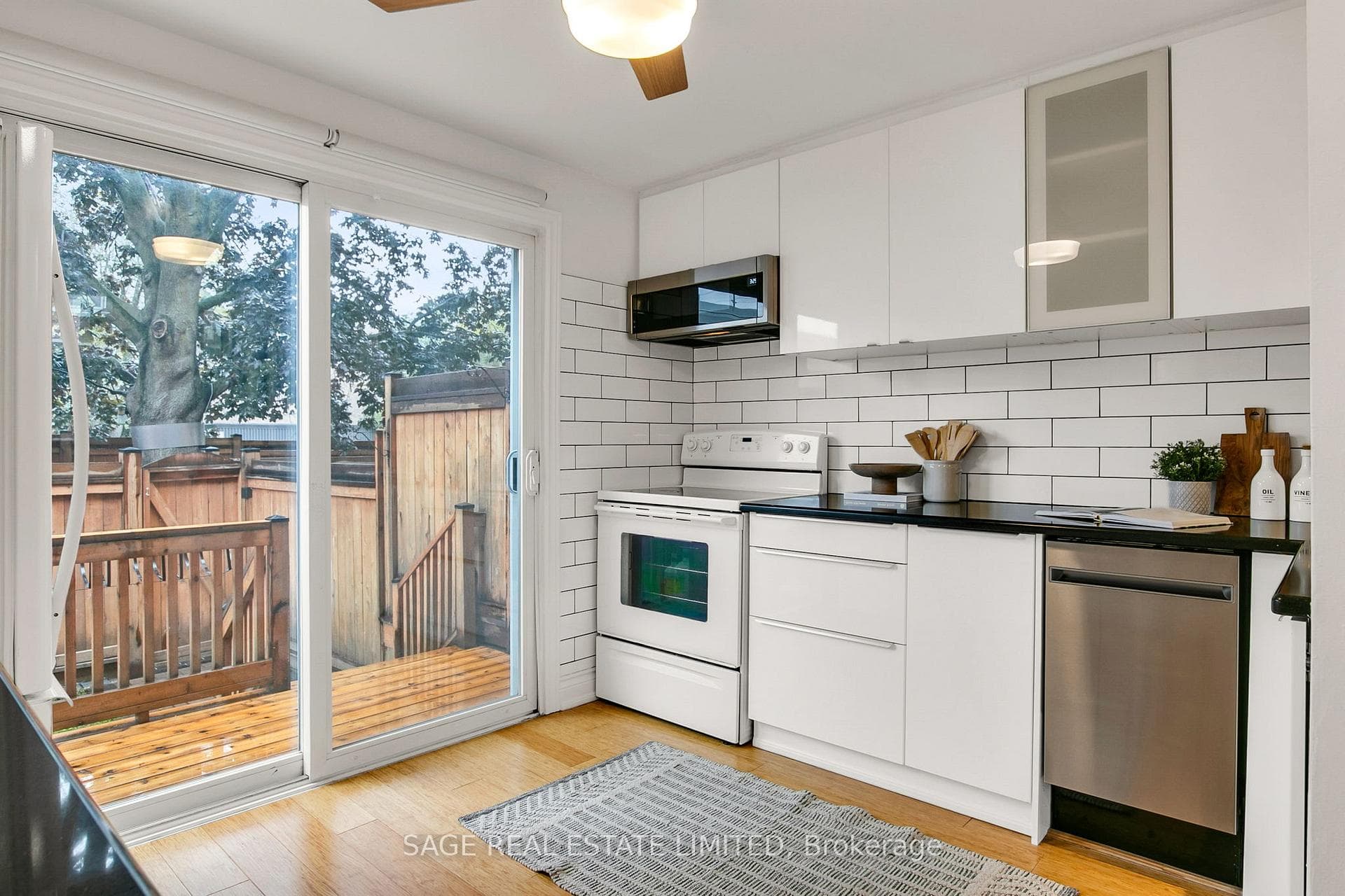 1666 Queen Street Unit 7 photo 8