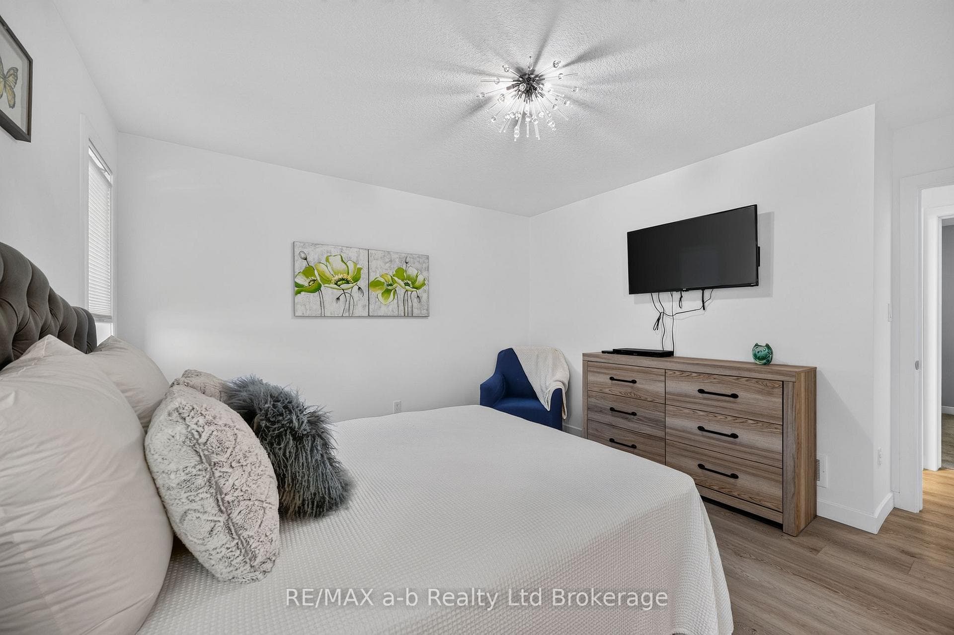 268 Wilson Avenue photo 23