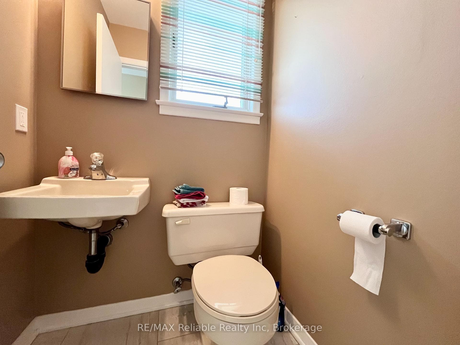 141 Charles Street photo 18
