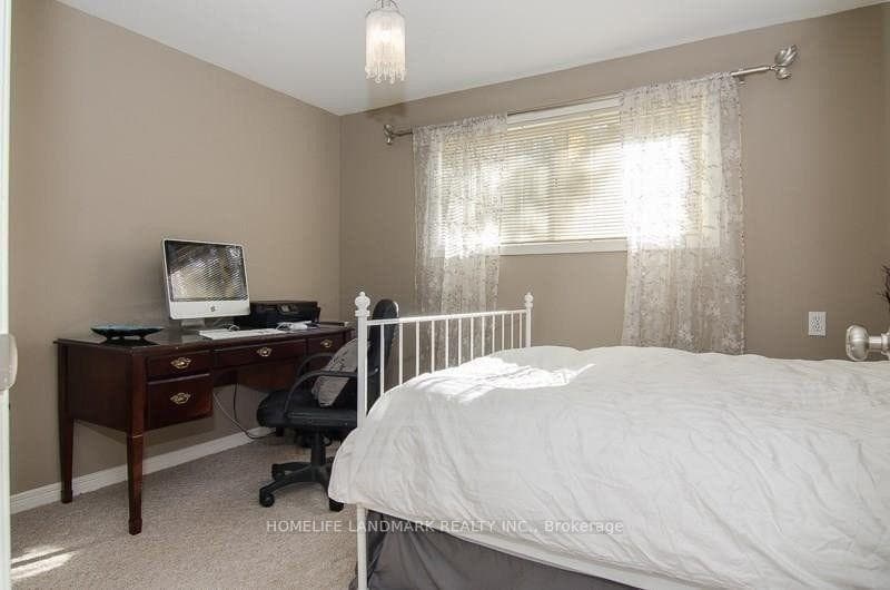 196 Lockhart Drive photo 11