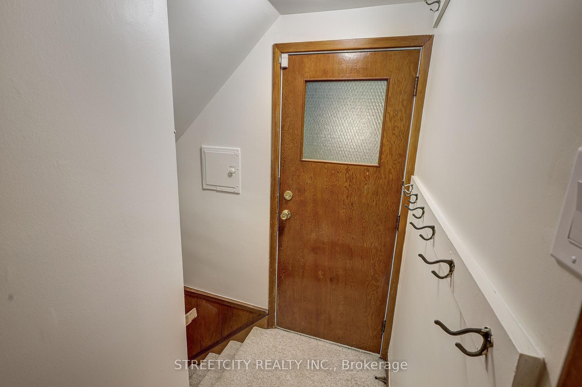 76 Bloomfield Drive photo 30