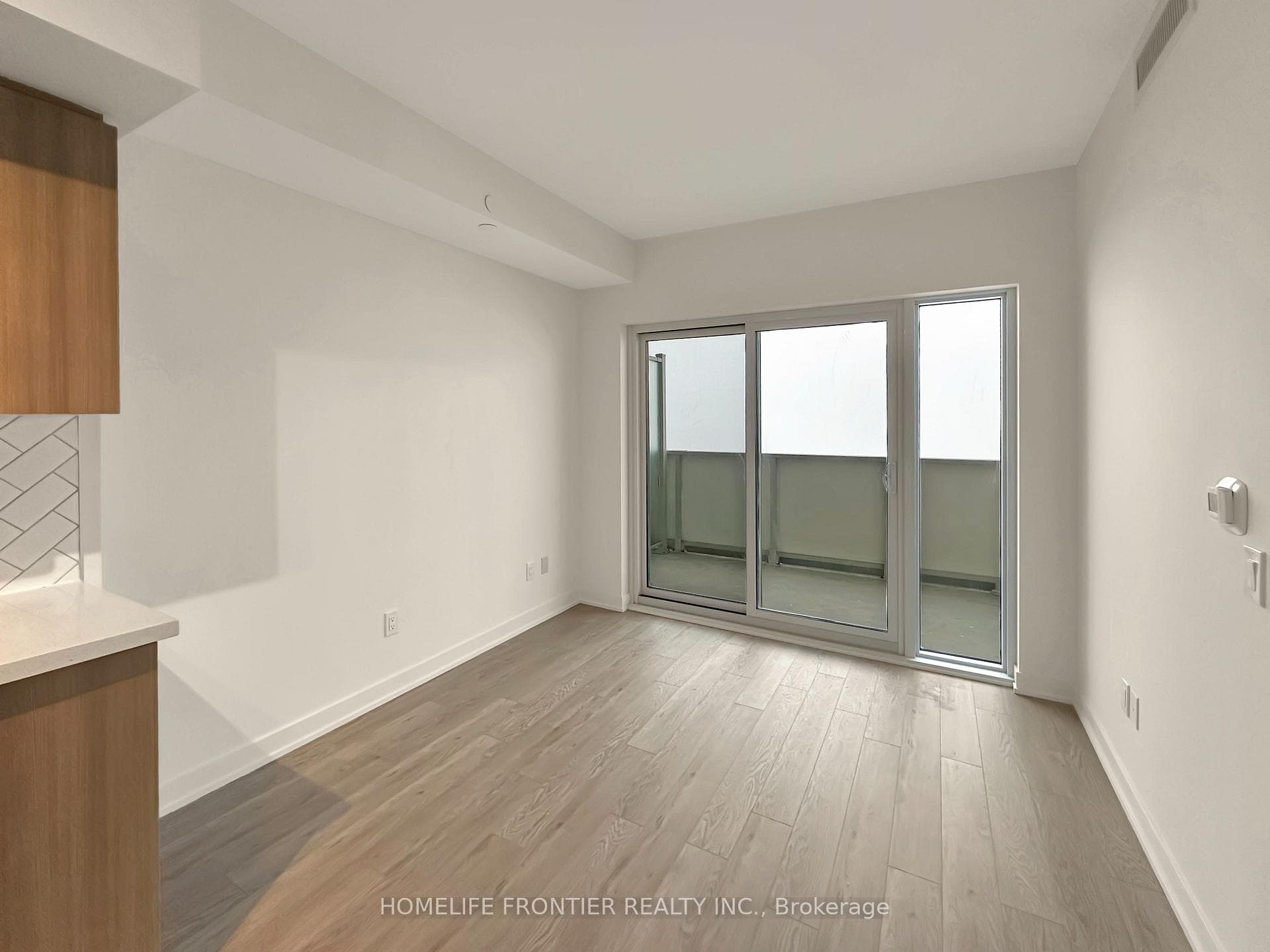 1010 Sandy Beach Road Unit 1607 photo 4