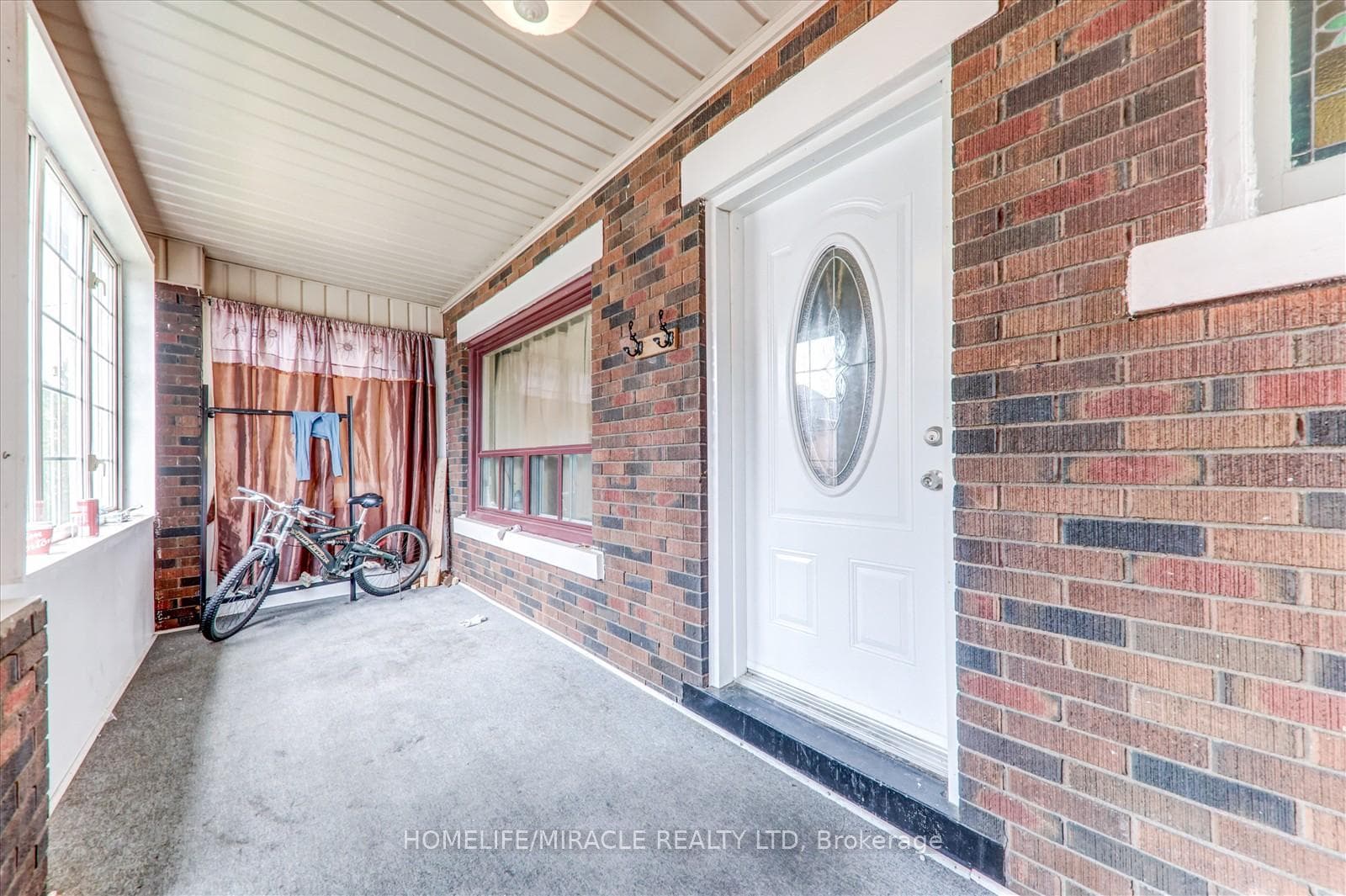 10 St Matthews Avenue photo 6