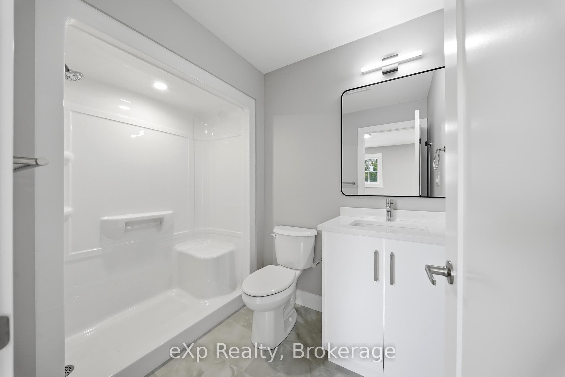 79 Maclellan Avenue photo 24