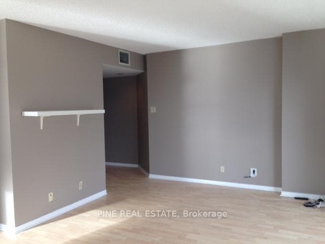 77 Harbour Square Unit 3207 photo 11