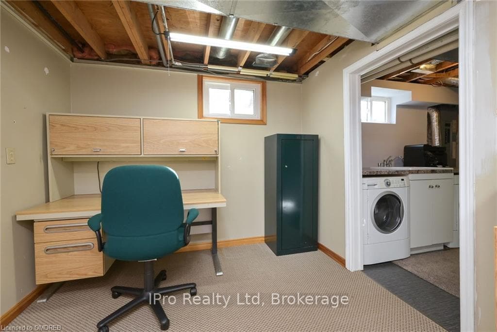 29 SIMCOE Street photo 27
