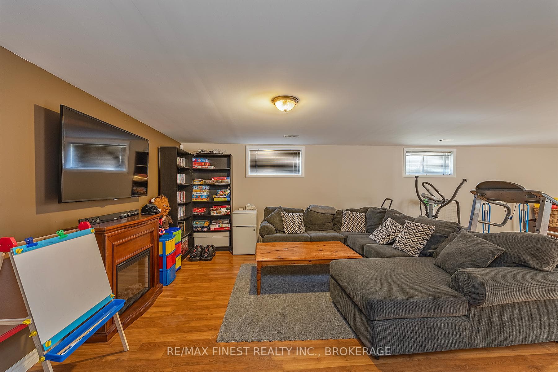 187 Kildare Avenue photo 23