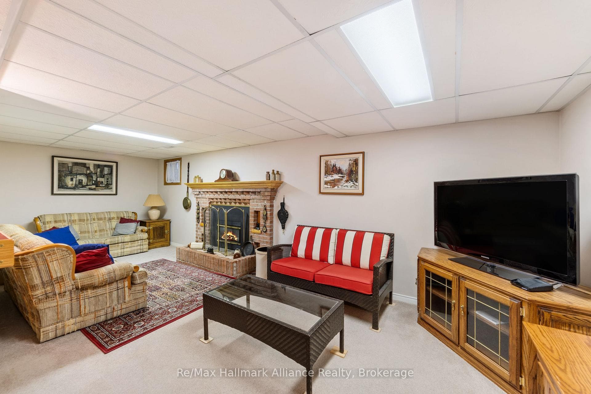 416 Freeman Crescent photo 27