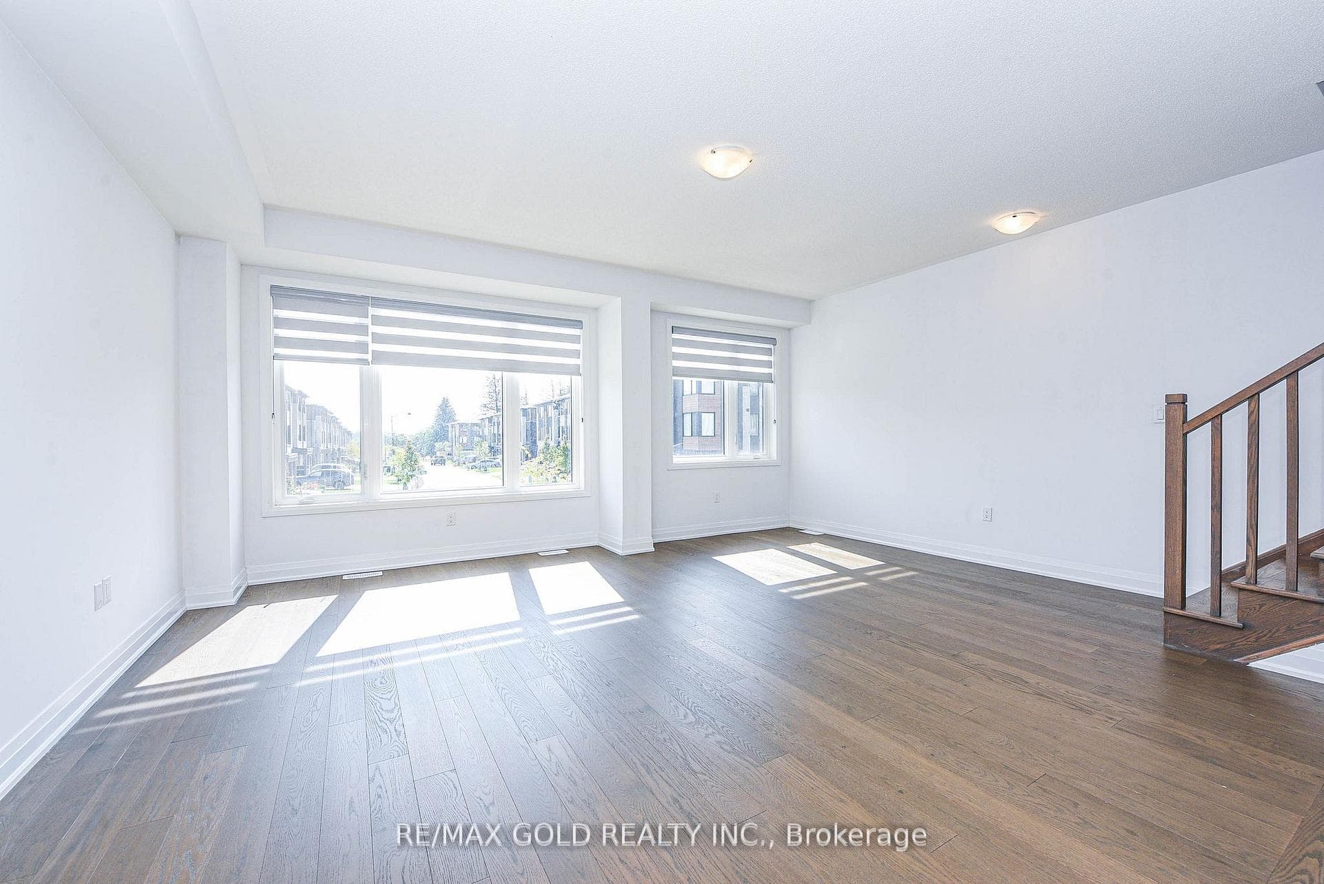 48 Windtree Way photo 41