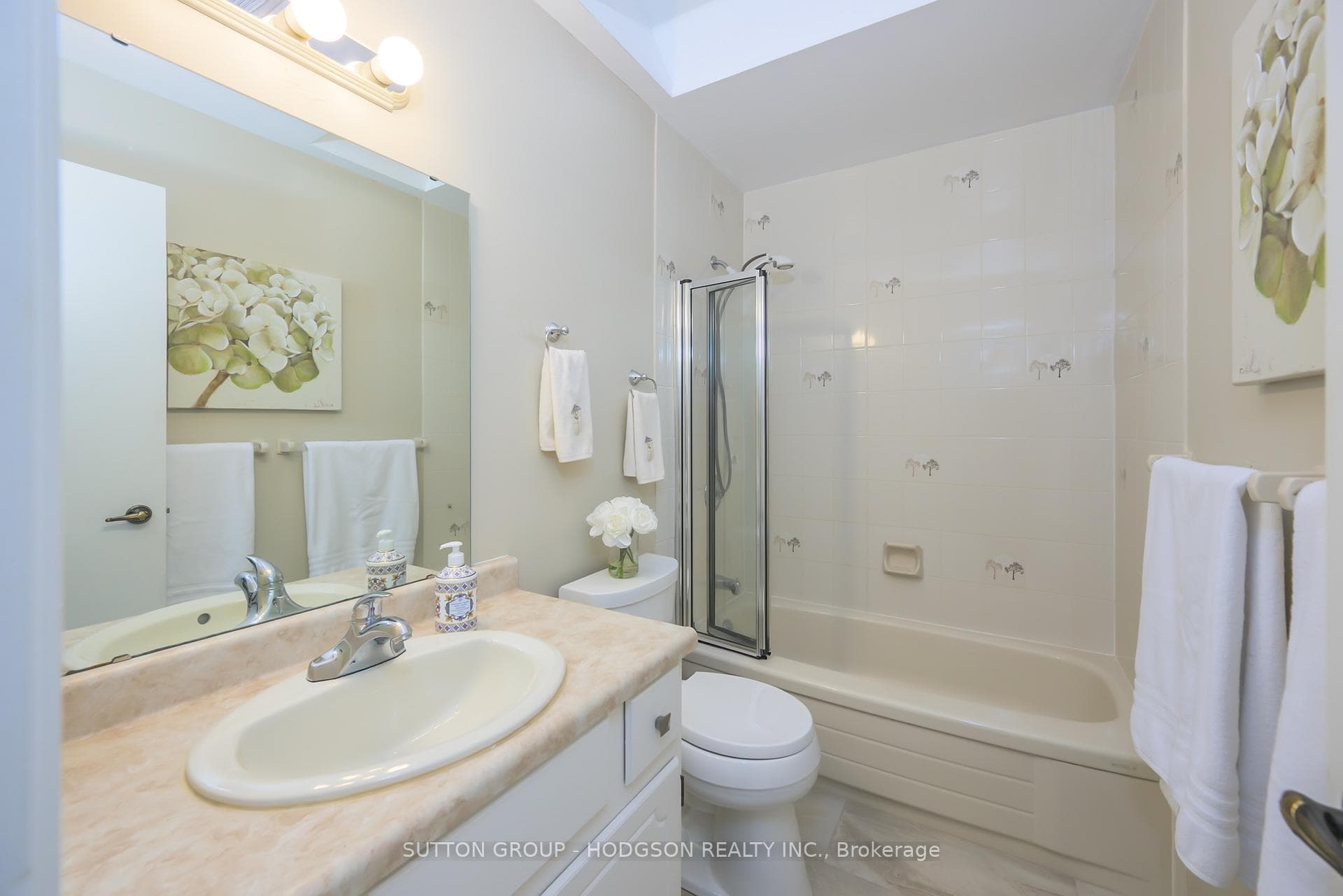 67 Mountainview Crescent photo 27