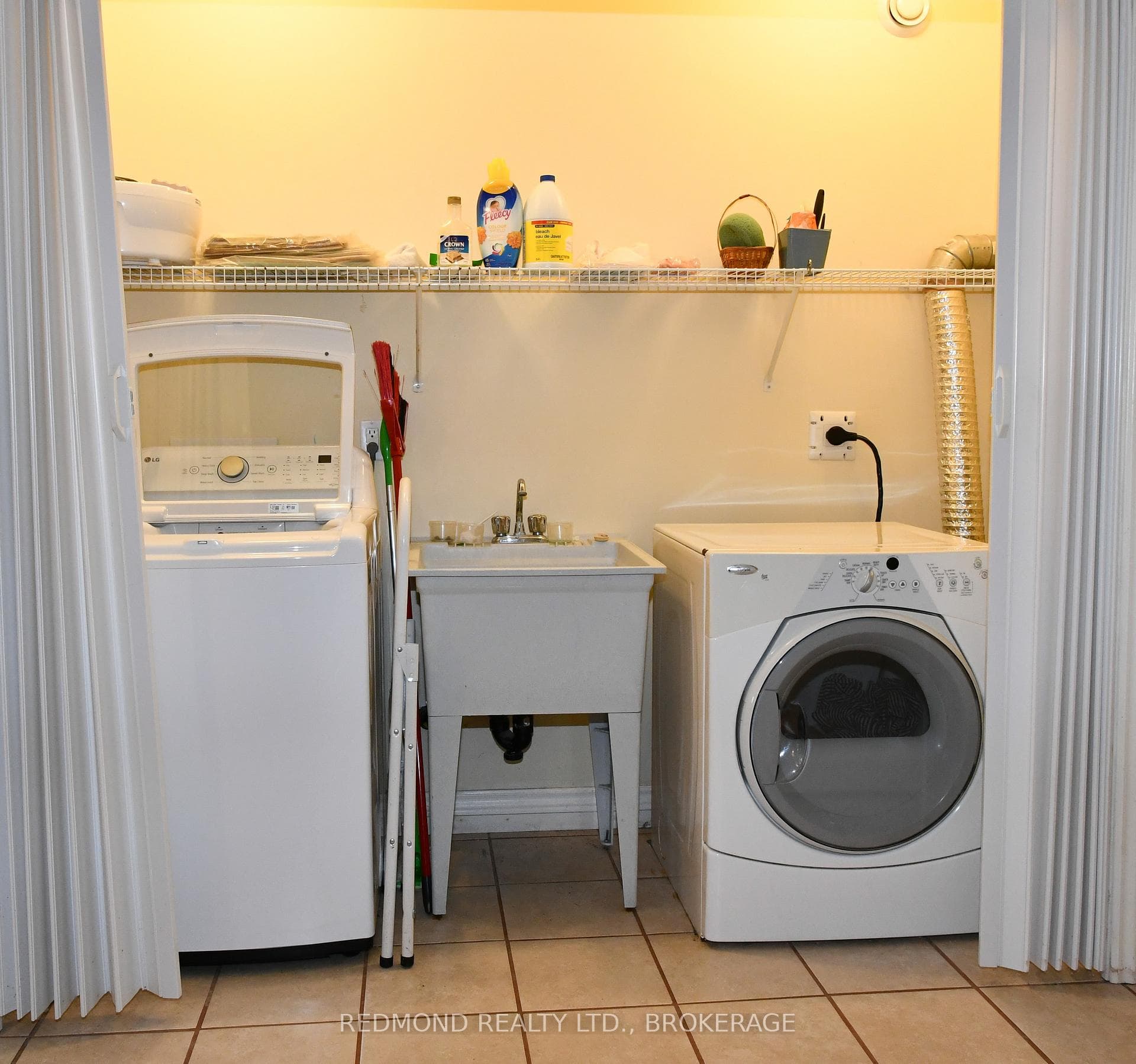 16 FREDERICK Street photo 32