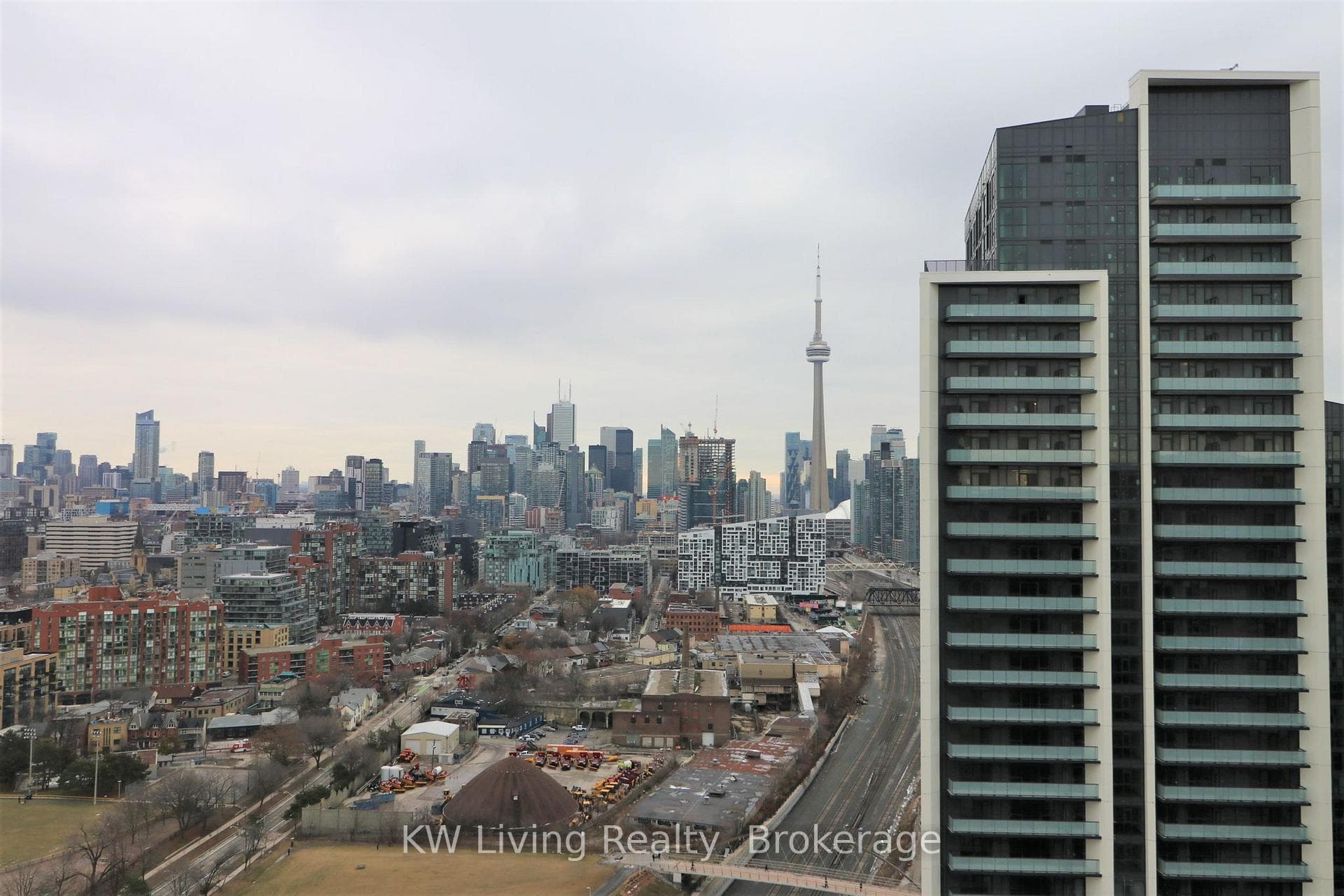 19 Western Battery Road Unit 3120 photo 20