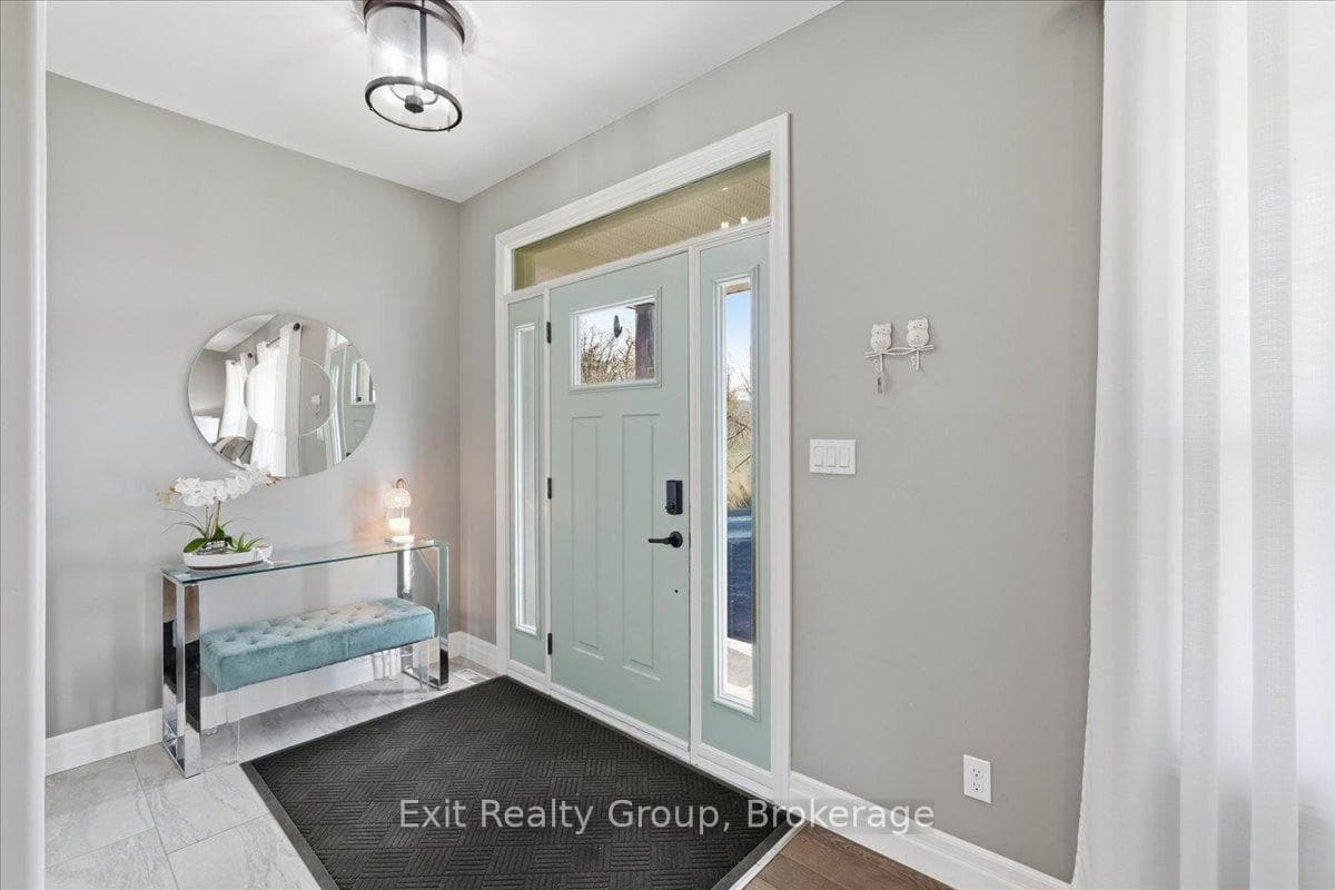 544 Shannon Road photo 6