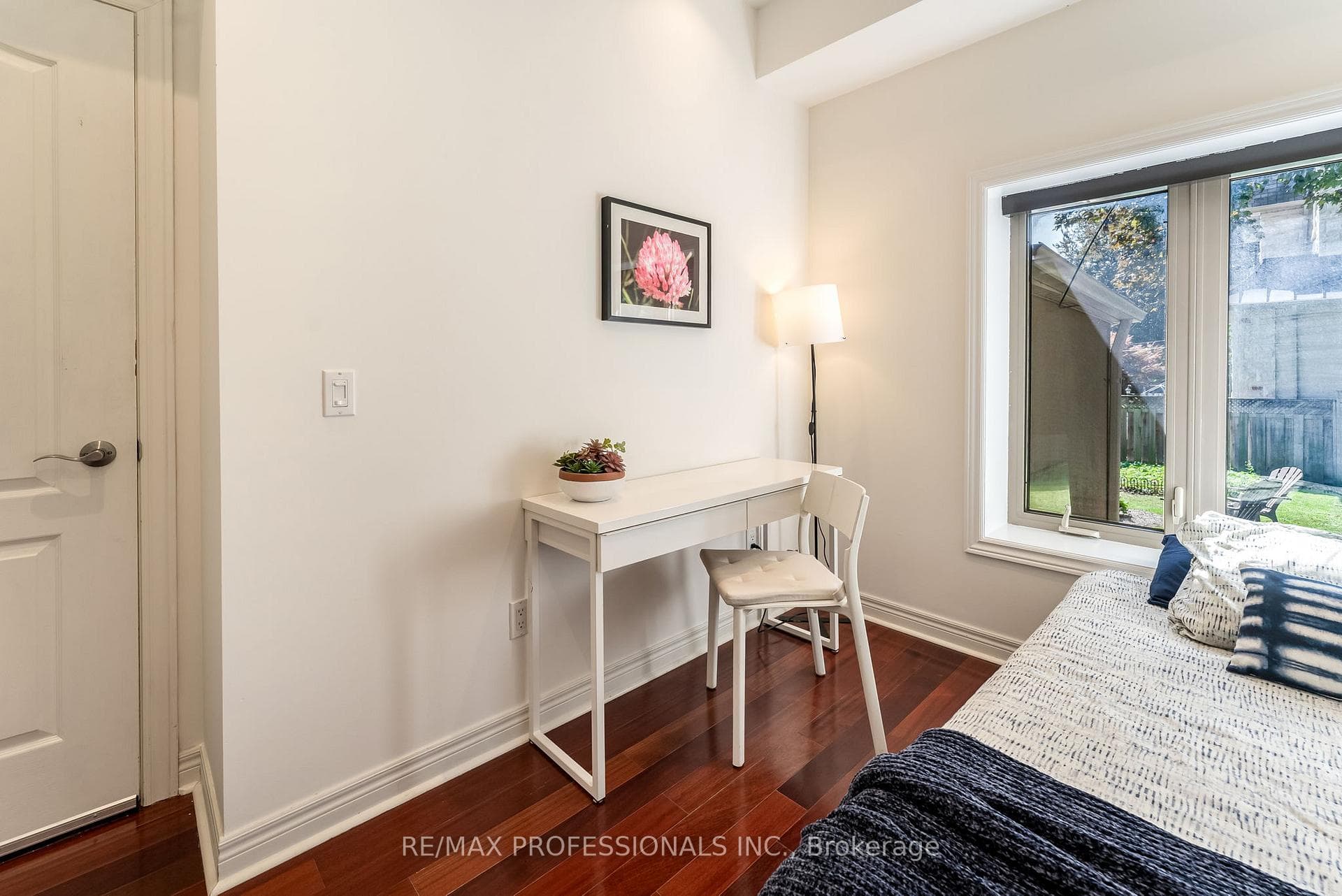 34 Monkton Avenue Unit MAIN photo 15